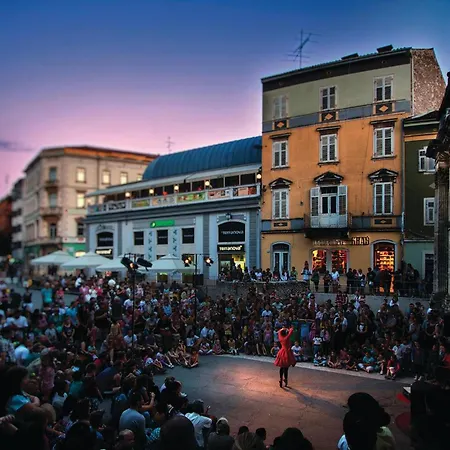 Beautiful In With Wifi Apartman *