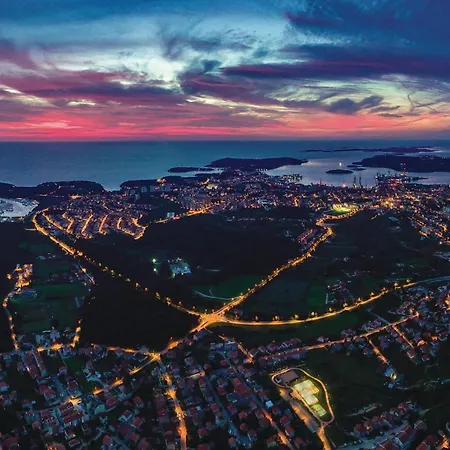 Beautiful In With Wifi Apartman